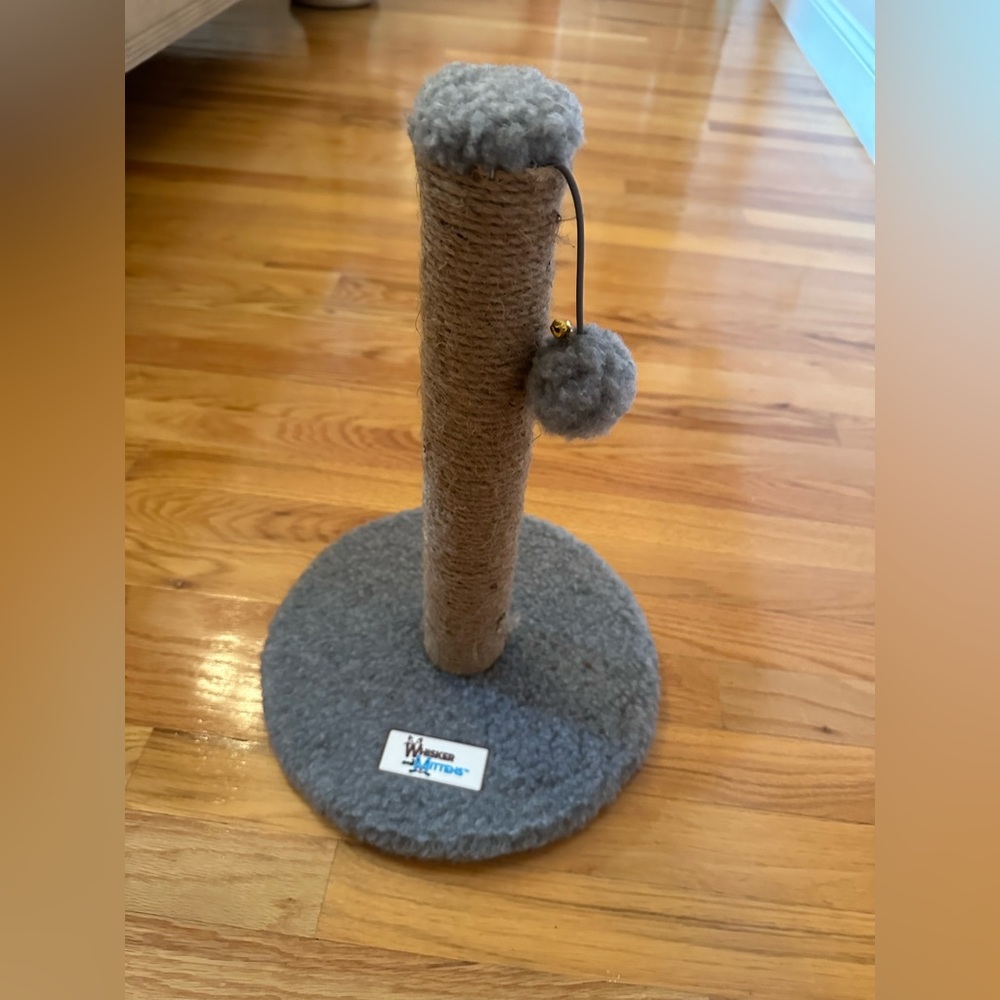whisker and mittens scratching post